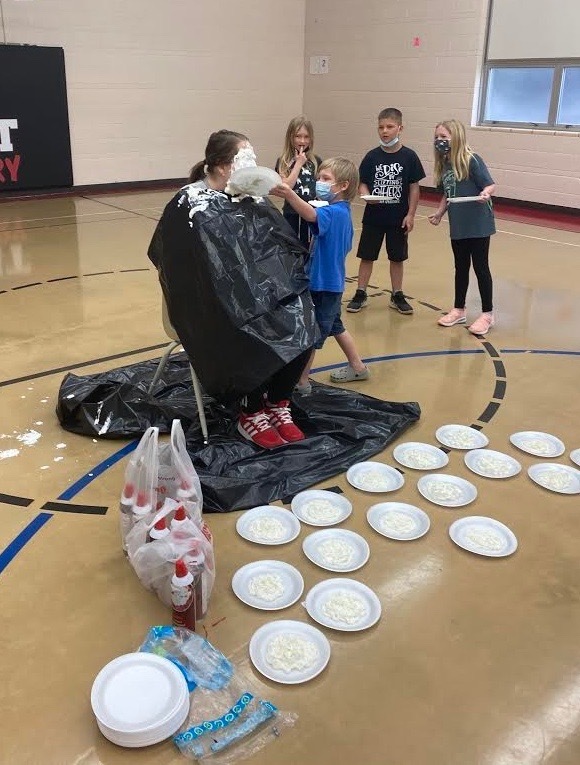 pie in face