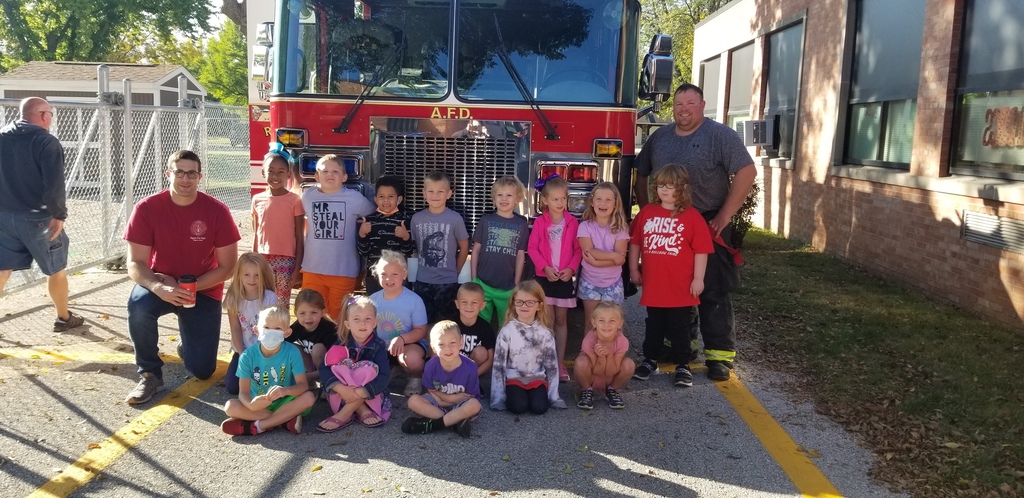 Mrs. DePue's class with the fire truck